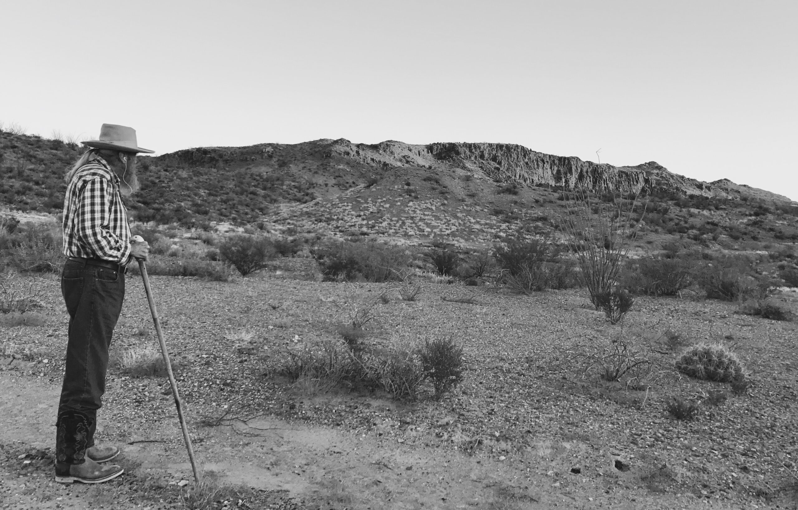 Frank, Terlingua lanscape (B&W)